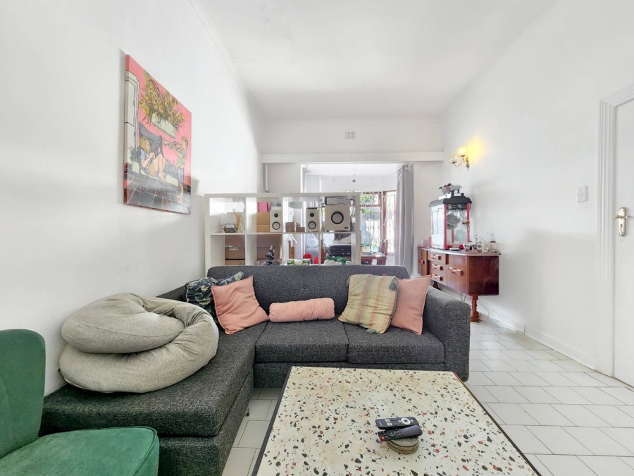 3 Bedroom Property for Sale in Sea Point Western Cape